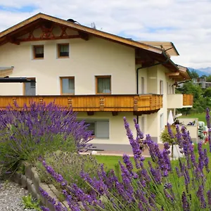 Alloggio per agriturismo Schneiderhof, Oberperfuss