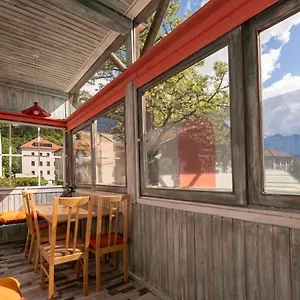 Appartamento Absteige Innsbruck- Zentrale Ferienapartments, Innsbruck